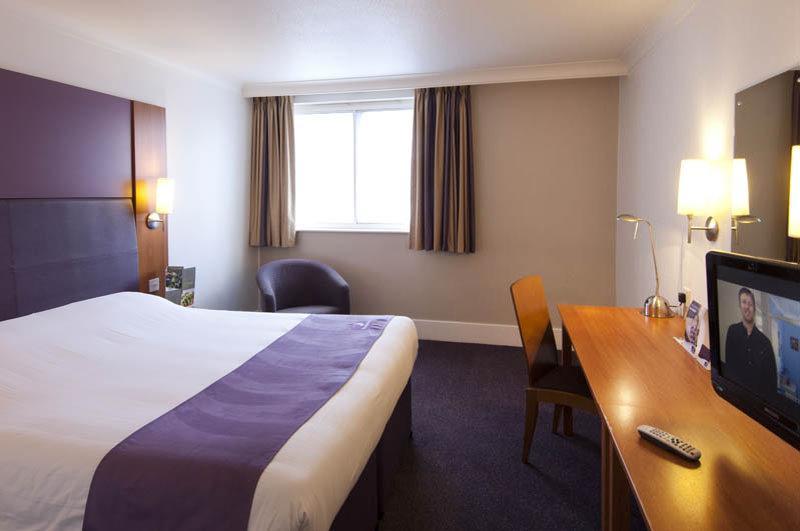 Premier Inn Lancaster Eksteriør billede